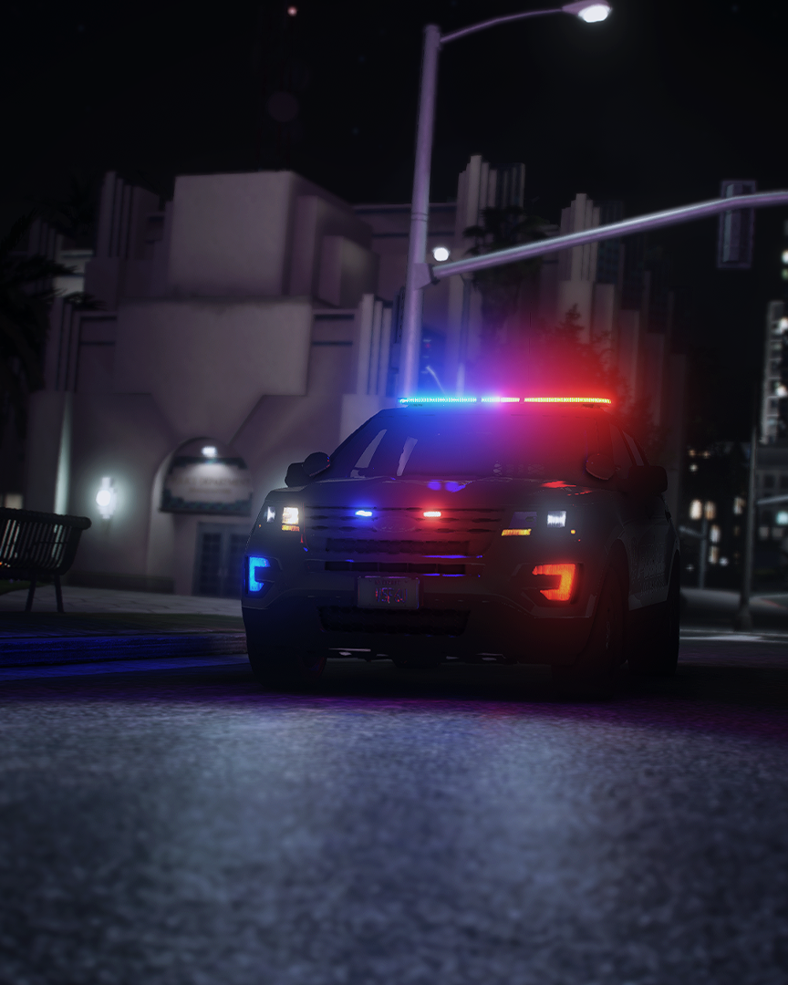 Los Santos Police on their way to a call.